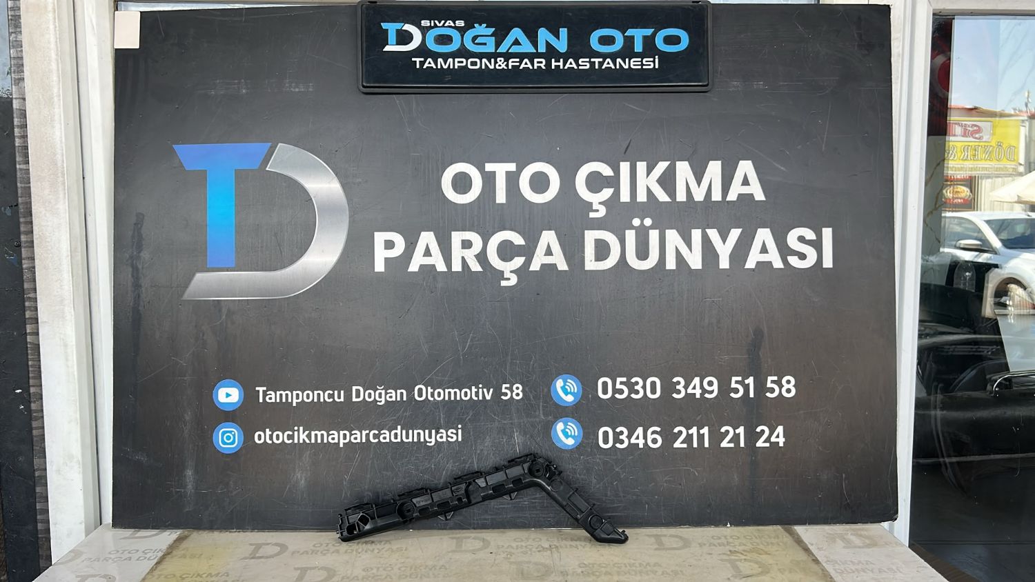 TOYOTA COROLLA ARKA TAMPON BRAKET� ALT SOL  2019- YEN�